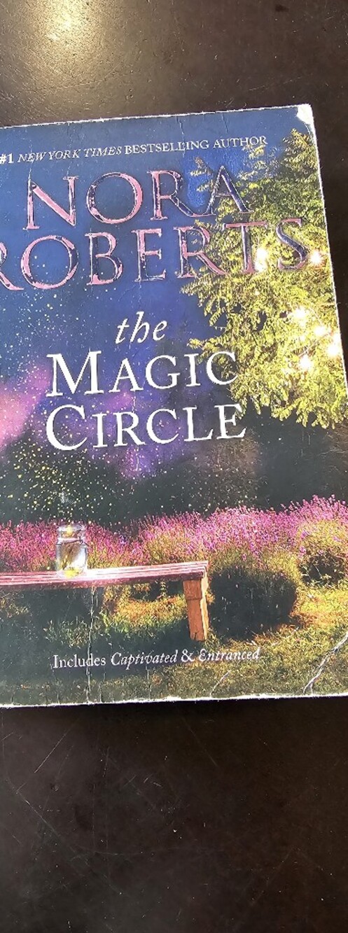 🎃Nora Roberts - Magic Circle FREE